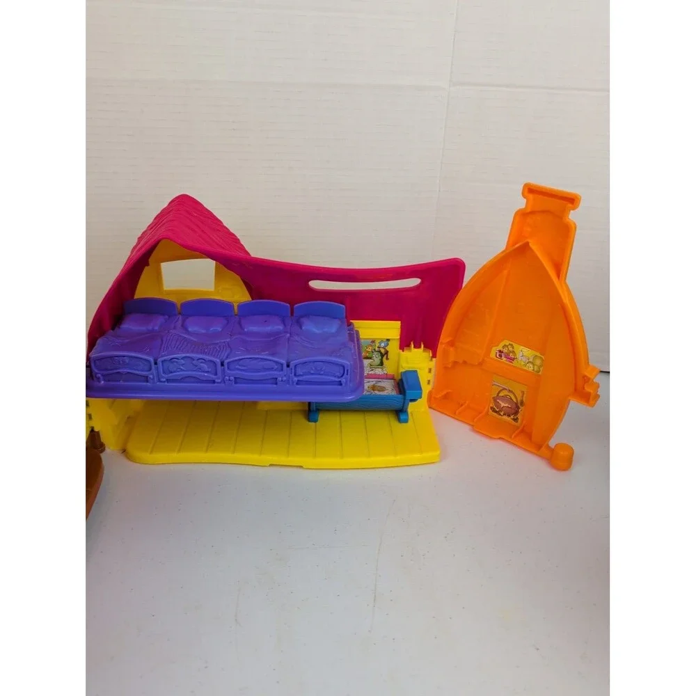 Fisher Price Little People Snow White Cottage Disney Princess Musical House